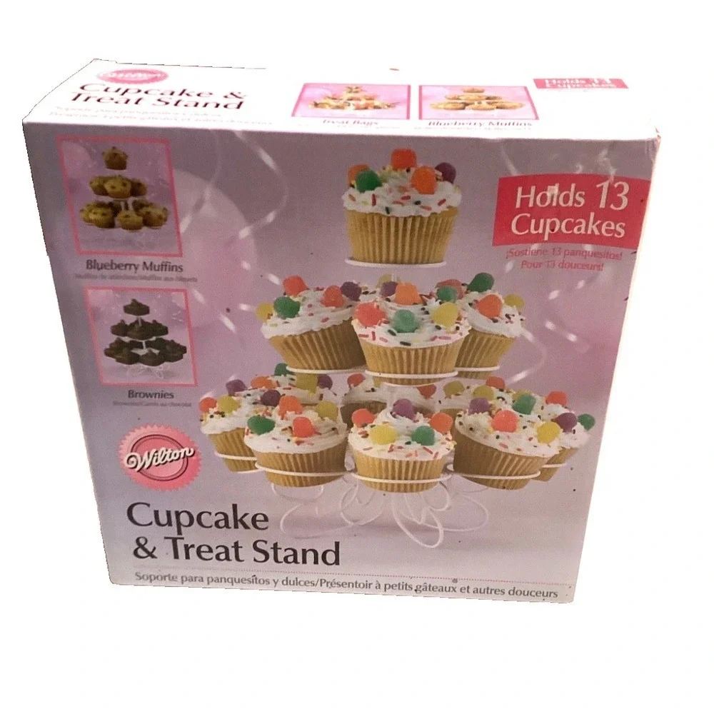 Cupcake and Treat Stand by Wilton - Holds 13 Cupcakes/Muffins. White. New in box